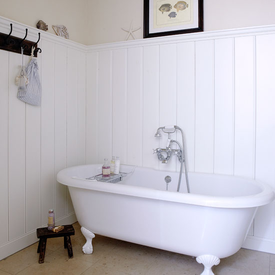 Bathroom | House tour | PHOTO GALLERY | Country Homes and Interiors | Housetohome.co.uk