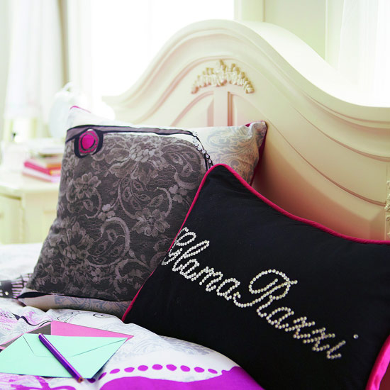 Style at Home loves Laurence Llewelyn Bowen's cushions from Littlewoods