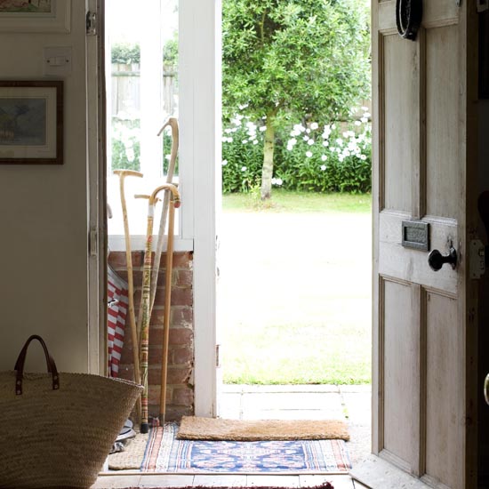 Entrance hall | West Sussex country cottage | House tour | PHOTO GALLERY | 25 Beautiful Homes | Housetohome