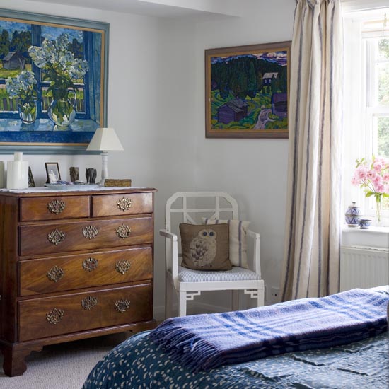 Master bedroom | West Sussex country cottage | House tour | PHOTO GALLERY | 25 Beautiful Homes | Housetohome