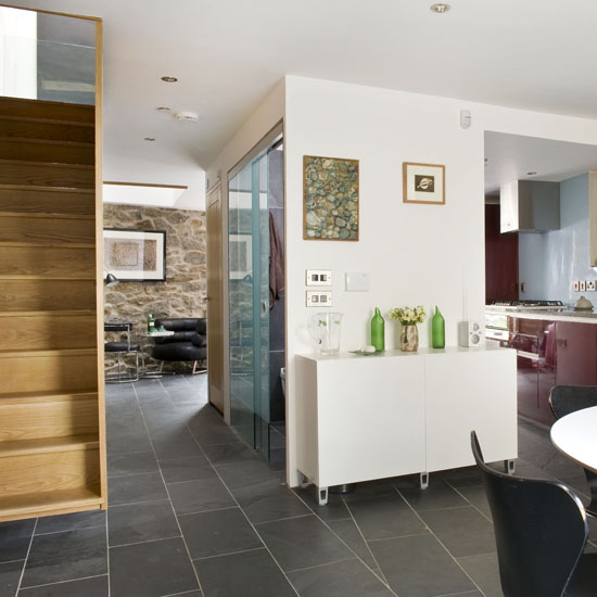 Sleek kitchen-diner | Family kitchen diners | dining furniture | Kitchen | PHOTO GALLERY | 25 Beautiful Homes | Housetohome