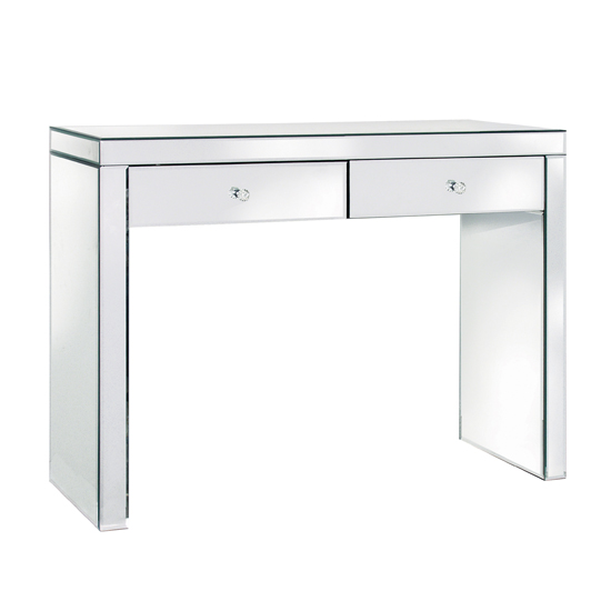 Venetian contemporary dressing table from Sweetpea & Willow Venetian contemporary dressing table from Sweetpea & Willow | Dressing tables - 10 new styles | dressing tanbles | bedroom | PHOTO GALLERY | Housetohome