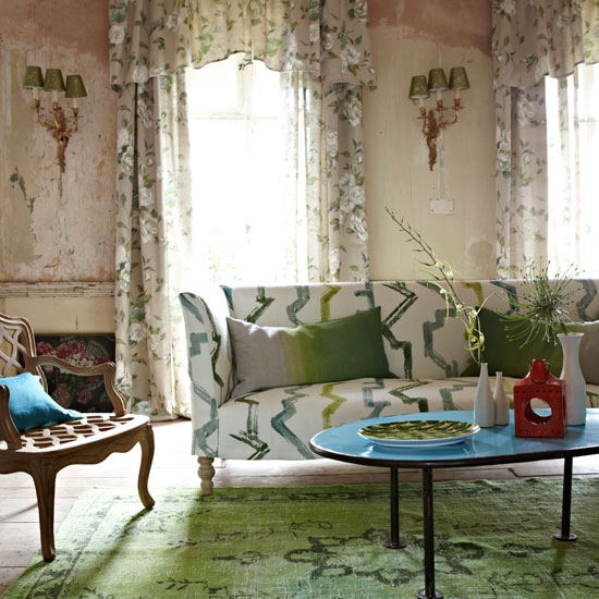 Mix a variety of pattern Green living room with floral curtains | Living room | PHOTO GALLERY | Homes & Gardens | Housetohome.co.uk