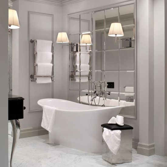 Classic white bathroom with mirror splashback | Bathroom | PHOTO GALLERY | Homes & Gardens | Housetohome.co.uk