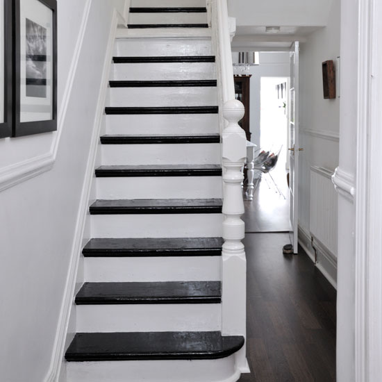 Revamp stairs | Hallway | Hall ideas | PHOTO GALLERY | Style at Home | Housetohome.co.uk