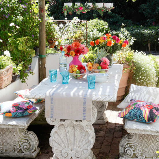 Pretty garden dining area