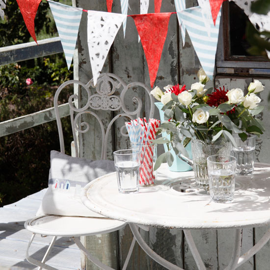 Party celebration garden | Garden decorating ideas