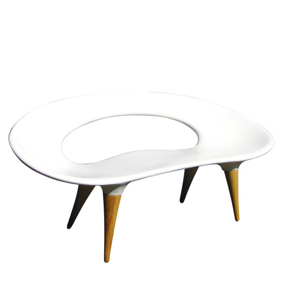 The glass-reinforced Shell bench by Urbis is available in a choice of finishes