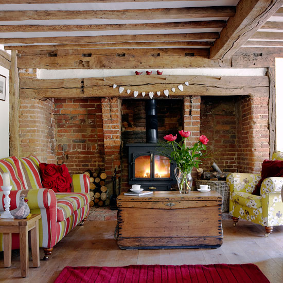 Warm up with a stove Warm up with a stove | Living room | PHOTO GALLERY | Country Homes and Interiors | Housetohome.co.uk