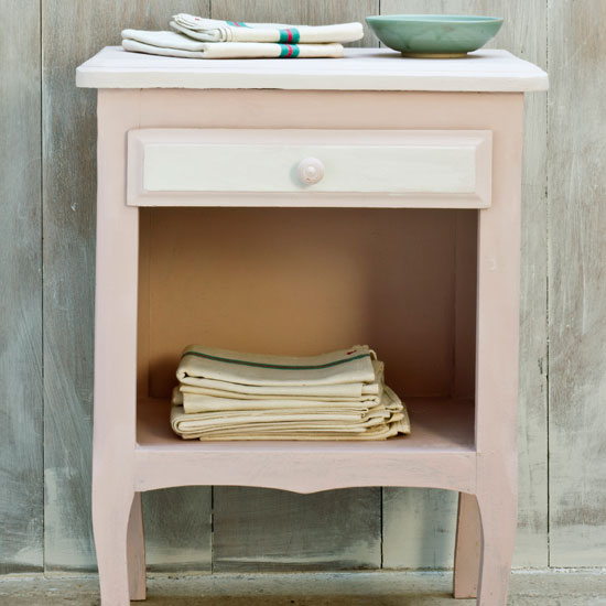 Choose soft plaster shades | Living room | PHOTO GALLERY | Country Homes and Interiors | Housetohome.co.uk