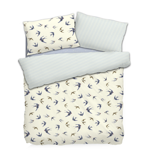 Birds duvet set from Emma Bridgewater | Bedroom soft furnishings | PHOTO GALLERY | 25 Beautiful Homes | Housetohome