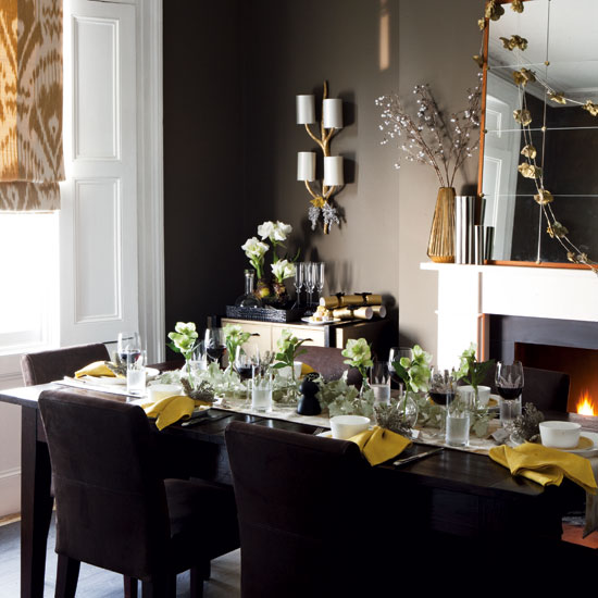 Dark grey and black Christmas dining room | Dining room | PHOTO GALLERY | Homes & Gardens | Housetohome.co.uk