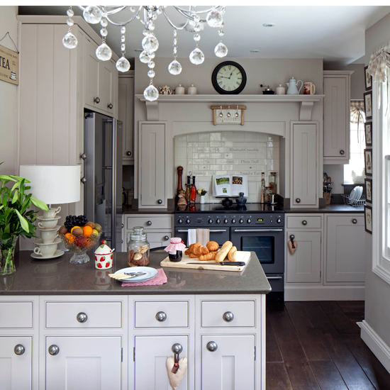 Georgian-style kitchen