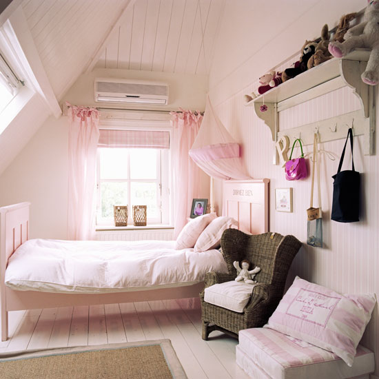 Classic pink child's bedroom | Bedroom | PHOTO GALLERY | Homes & Gardens | Housetohome.co.uk