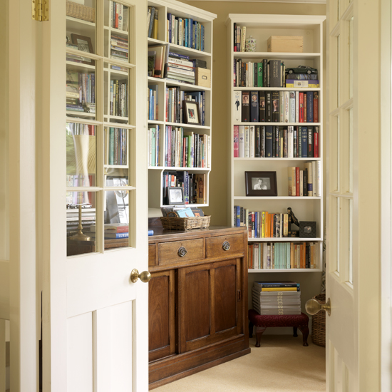 Library style home office Library style home office | Formal home office | Traditional home office | decorating ideas | PHOTO GALLERY | 25 Beautiful Homes | Housetohome