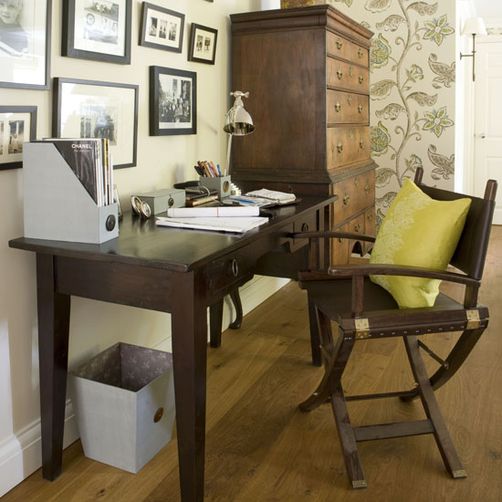 Home office with framed art Home office with framed art | Formal home office | Traditional home office | decorating ideas | PHOTO GALLERY | 25 Beautiful Homes | Housetohome