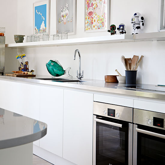 Kitchen | Step inside an arty converted dairy home in west London | Modern home | House Tour | PHOTO GALLERY | Livingetc | Housetohome