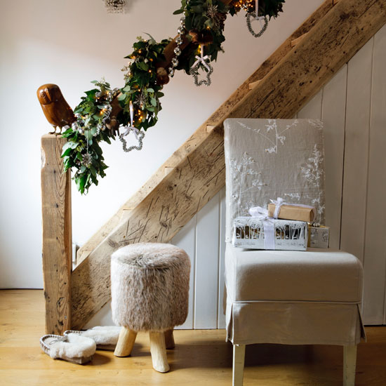 Christmas decorations in the hallway | PHOTO GALLERY | Country Homes and Interiors | Housetohome.co.uk