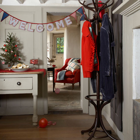 Welcome guests Welcome guests | Hallway | PHOTO GALLERY | Country Homes and Interiors | Housetohome.co.uk