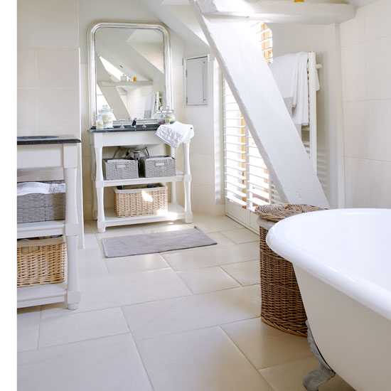 Bathroom | House tour | PHOTO GALLERY | Country Homes and Interiors | Housetohome.co.uk