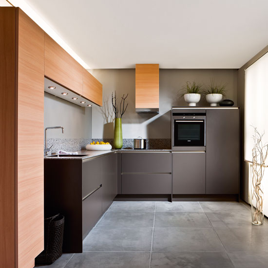 Contemporary L-shaped kitchen | L-shaped kitchen design ideas