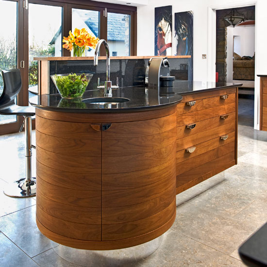 Curvaceous walnut island Curvaceous walnut island | Kitchen islands - 10 ideas | Kitchen | PHOTO GALLERY | Beautiful Kitchens | Housetohome.co.uk