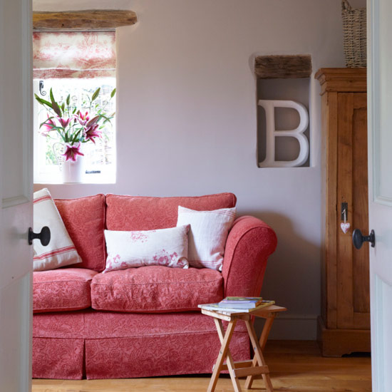 Snug | Cosy cottage | PHOTO GALLERY | Ideal Home | Housetohome