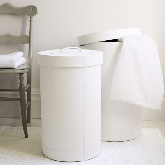 Laundry bin from The White Company | Bathroom | Bedroom | PHOTO GALLERY | Homes and Gardens | Housetohome