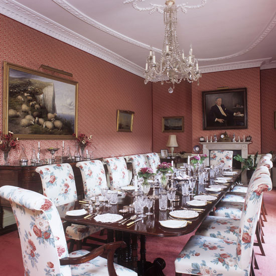 Red patterned wallpaper | Dining room wallpaper ideas | PHOTO GALLERY | 25 Beautiful Homes | Housetohome