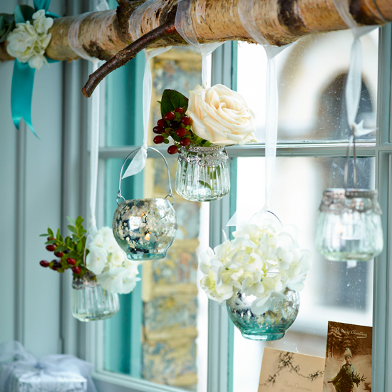 Floral window display | Homemade Christmas ideas | PHOTO GALLERY | Housetohome.co.uk
