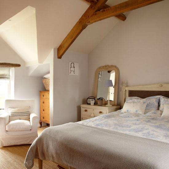 Bedroom l cosy bedroom decorating ideas l PHOTO GALLERY l Housetohome