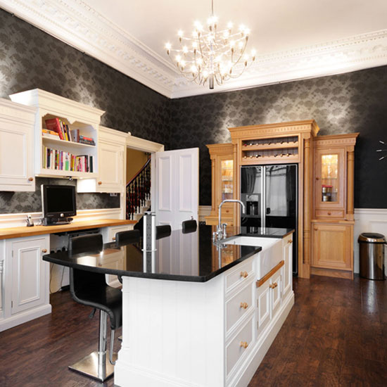 Multifunctional family kitchen | Family kitchen ideas - 10 of the best | Kitchen | PHOTO GALLERY | Beautiful Kitchens | Housetohome.co.uk