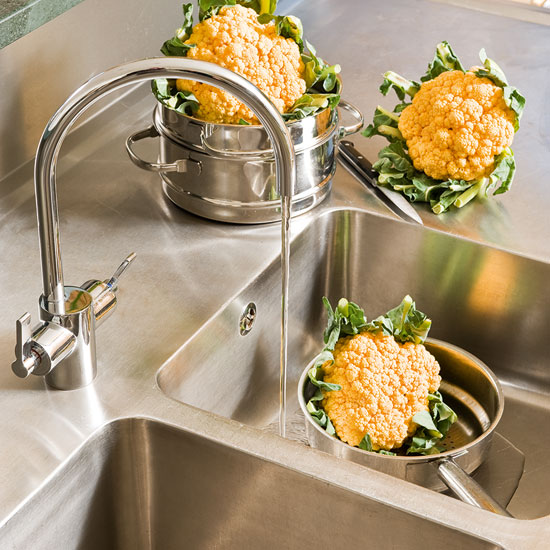 Sink Sink | Take a tour around a functional family kitchen | Kitchen | PHOTO GALLERY | Beautiful Kitchens | Housetohome.co.uk