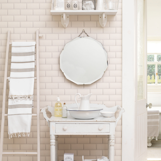 All-white bathroom | Bathroom decorating ideas | PHOTO GALLERY | Housetohome.co.uk