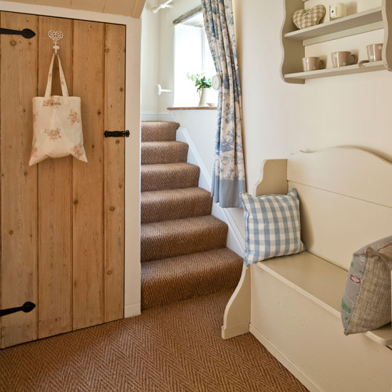 Provide a comfy seat | Country hallway ideas - 10 of the best | Hallway | PHOTO GALLERY | Country Homes and Interiors | Housetohome