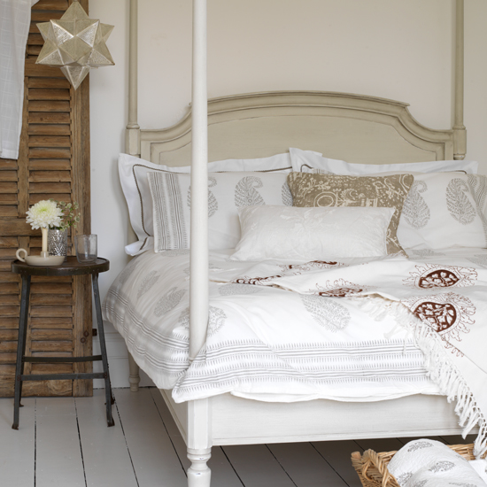Pretty neutral bedroom | Calming neutrals | Decorating ideas | PHOTO GALLERY | Housetohome.co.uk