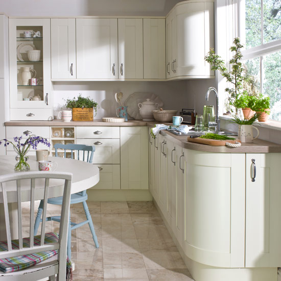 Lingfield kitchen from Crown Imperial 