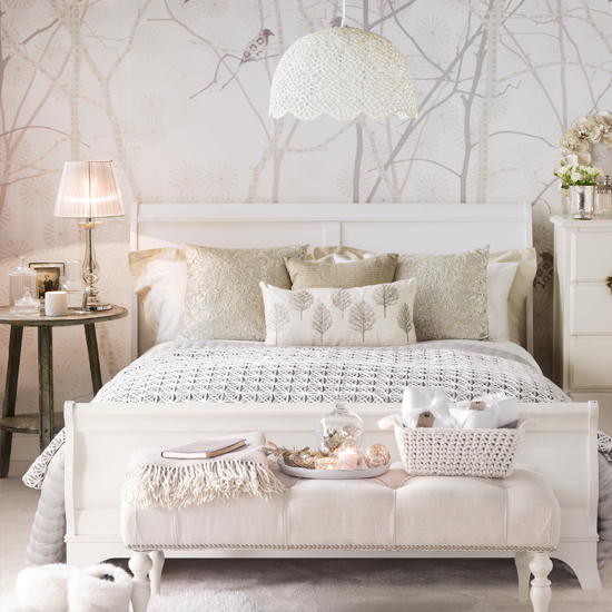 White bedroom | Decorating ideas for glamorous bedrooms | Decorating ideas | PHOTO GALLERY | Housetohome.co.uk