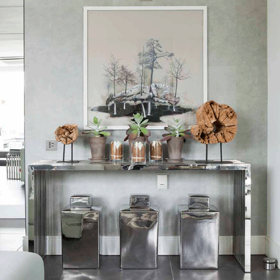 Wander through this light-filled London apartment