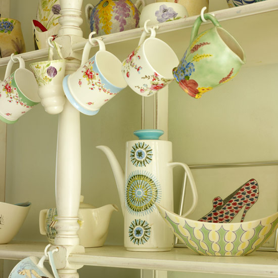 Pretty kitchen display | kitchen | PHOTO GALLERY | Style at Home | Housetohome.co.uk