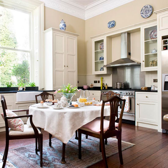 Step inside a hand-painted kitchen with traditional features