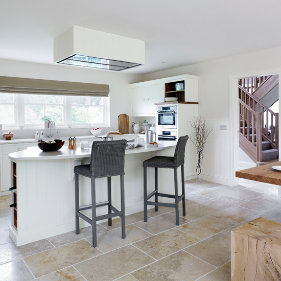 White country-style kitchen with island unit