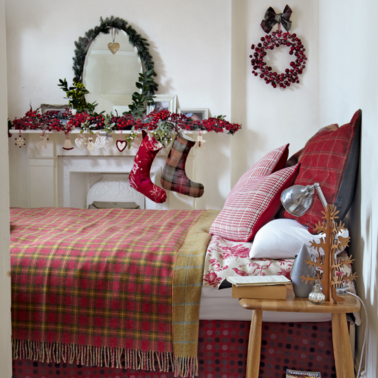 festive decorating ideas | Ideal Home | Housetohome.co.uk