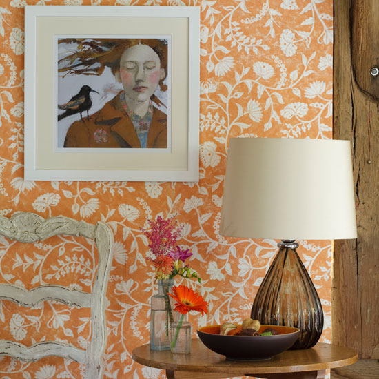 How to decorate with yellow and orange