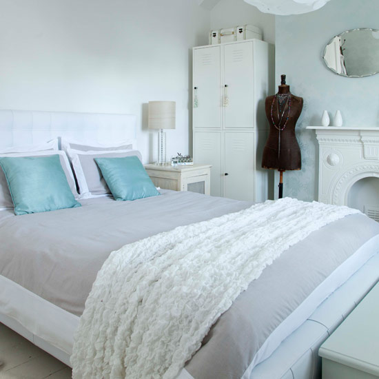 Small bedroom design ideas | All-white bedroom with duck-egg cushions ...