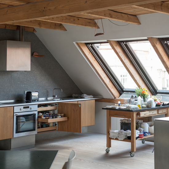 Wooden beamed modern kitchen