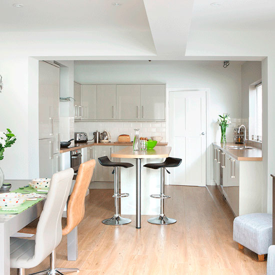 Take a tour of this light and modern kitchen