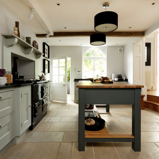 Solid-oak country-style kitchen 