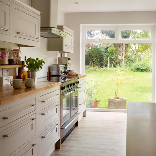 Neutral Scandi-style kitchen
