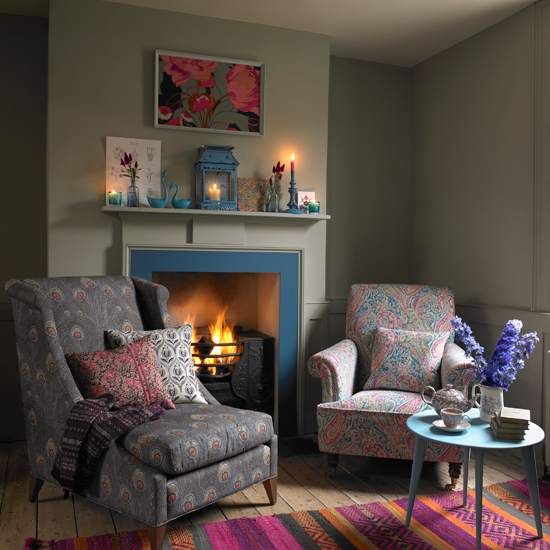Cottage-chic living room